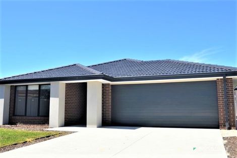 Property photo of 37 Thomas Wedge Drive Wangaratta VIC 3677
