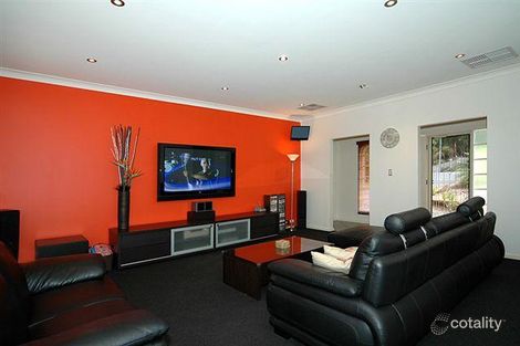 Property photo of 18 Dallas Court Wynn Vale SA 5127