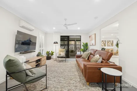 Property photo of 7 Parkwater Close Upper Kedron QLD 4055