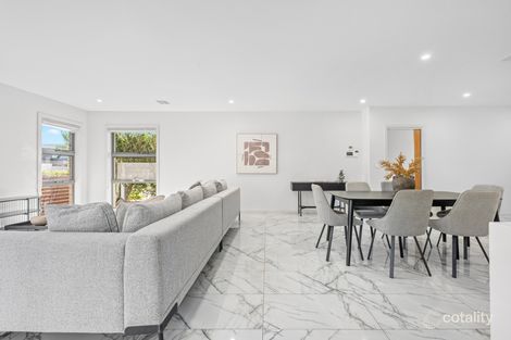 Property photo of 43 Hillcrest Street Crace ACT 2911