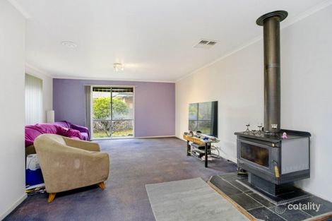 Property photo of 53 William Wright Wynd Hoppers Crossing VIC 3029