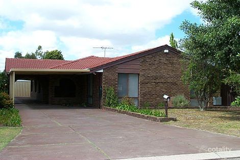 Property photo of 4 Woodhouse Way Noranda WA 6062