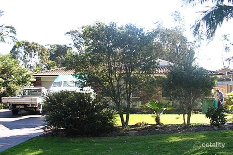 18 Findlay Ave, Chain Valley Bay, NSW 2259