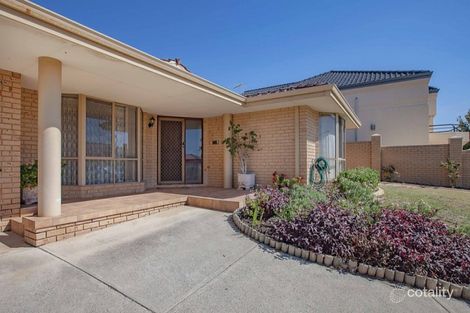 Property photo of 19 Lorikeet Court Stirling WA 6021