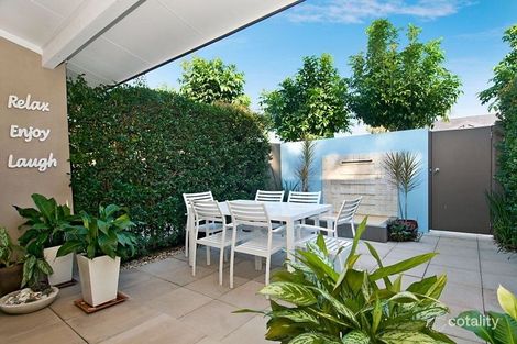 2/15 George St, Noosaville, QLD 4566