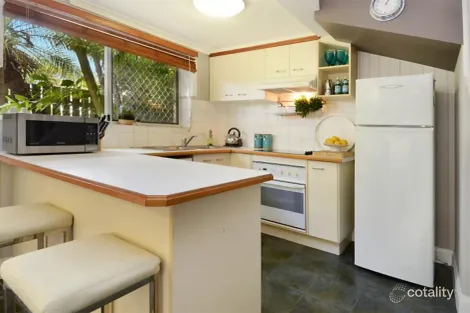Property photo of 1/5 Garnet Street Clayfield QLD 4011