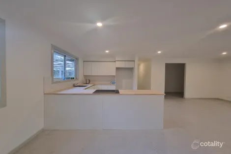 120 Johns Rd, Wadalba, NSW 2259