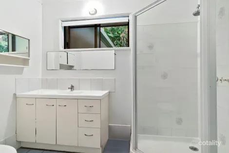 Property photo of 1/1 Jagera Close Kamerunga QLD 4870