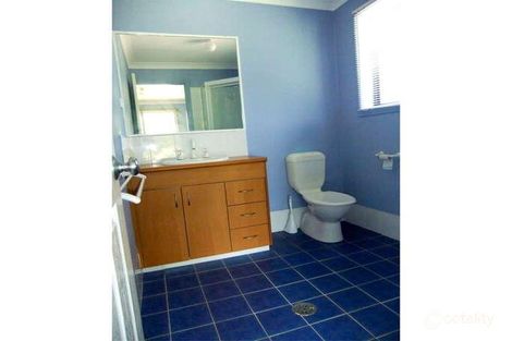 Property photo of 70 Colonial Drive Gulmarrad NSW 2463