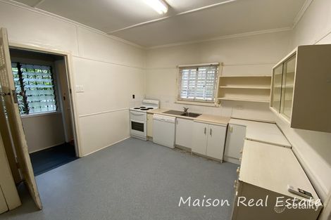 Property photo of 185 Cliveden Avenue Oxley QLD 4075