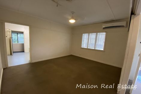 Property photo of 185 Cliveden Avenue Oxley QLD 4075