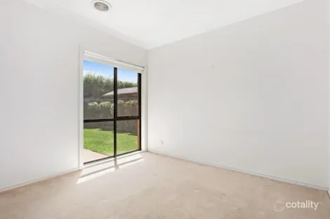 Property photo of 3/33 Bletchley Road Hughesdale VIC 3166