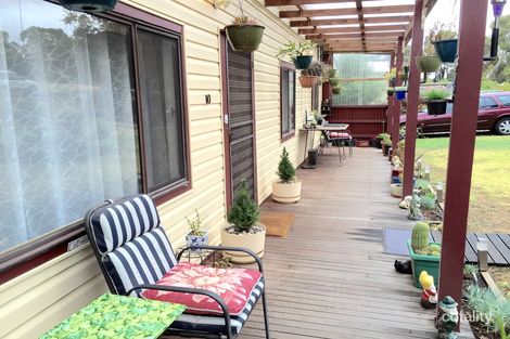 10 Olinda St, Beaufort, VIC 3373