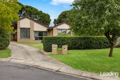 Property photo of 10 Cuming Place Sunbury VIC 3429
