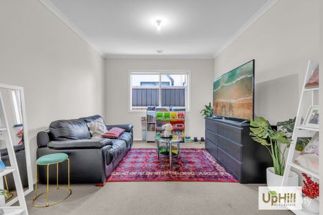 Property photo of 10 Ember Street Clyde VIC 3978