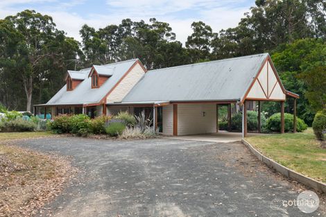 Property photo of 61 Tooheys Close Gordon VIC 3345