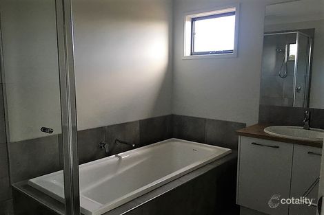 Property photo of 176 Mortlake Road Warrnambool VIC 3280
