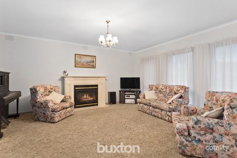 Property photo of 15 Merivale Drive Wantirna VIC 3152