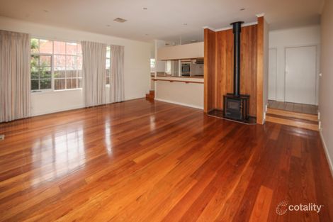 Property photo of 26 Staughton Road Glen Iris VIC 3146