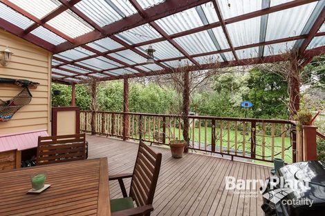 Property photo of 1 First Avenue Cockatoo VIC 3781