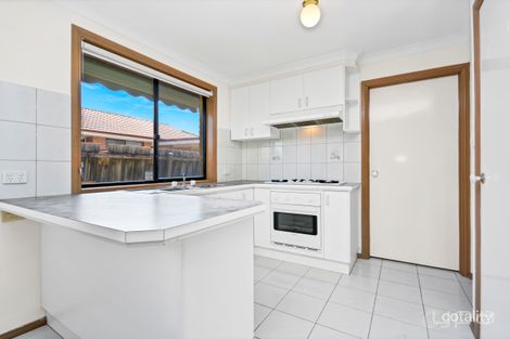 Property photo of 34 Karinya Close Werribee VIC 3030
