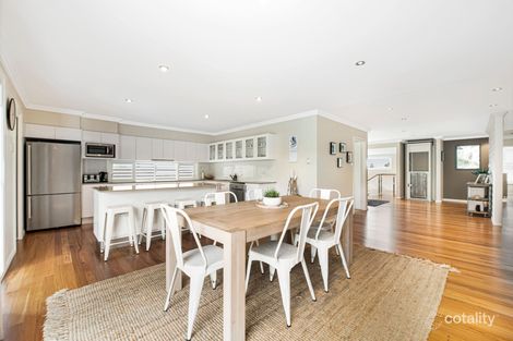 Property photo of 33 Waterview Street Shelly Beach NSW 2261