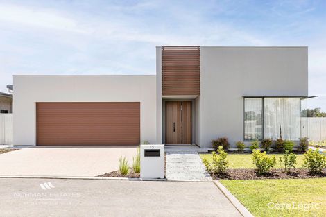 13 Mckinnon Cct, Gledswood Hills, NSW 2557