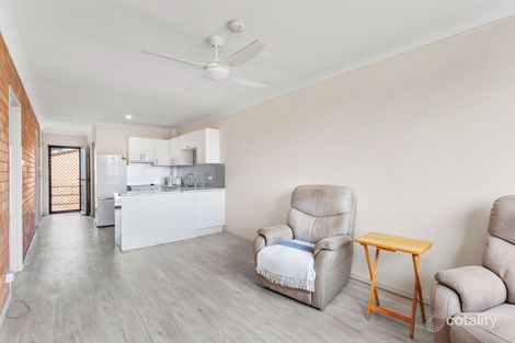 Property photo of 17/9-13 Point Road Tuncurry NSW 2428