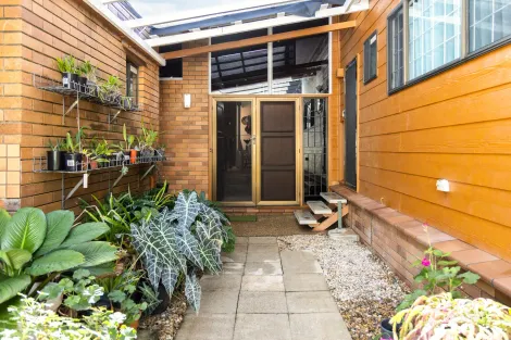 Property photo of 5 Brandy Court Kippa-Ring QLD 4021