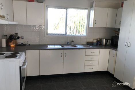 Property photo of 24 Cambridge Avenue Kanwal NSW 2259