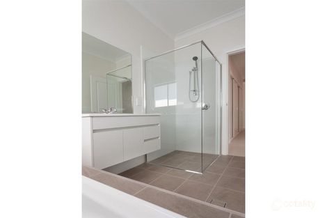 Property photo of 33 Eagle Avenue Calala NSW 2340