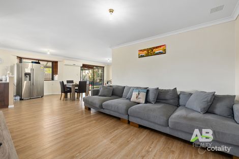 Property photo of 16 Burbanks Elbow Wanneroo WA 6065