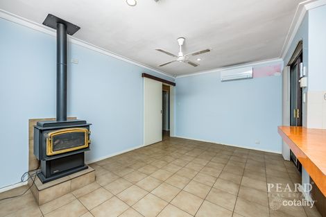 Property photo of 35 Emperor Avenue Beldon WA 6027