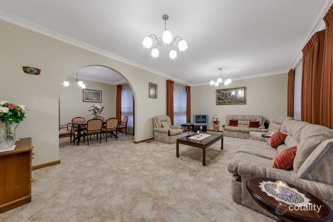 Property photo of 17 Peckover Court Endeavour Hills VIC 3802