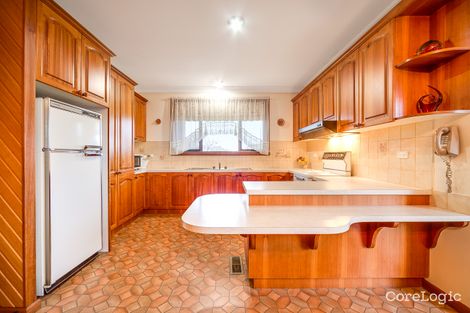 Property photo of 17 Peckover Court Endeavour Hills VIC 3802