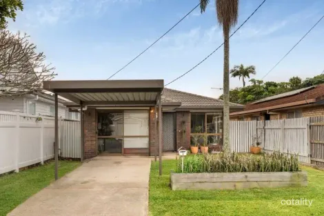 6 Central Ave, Deagon, QLD 4017