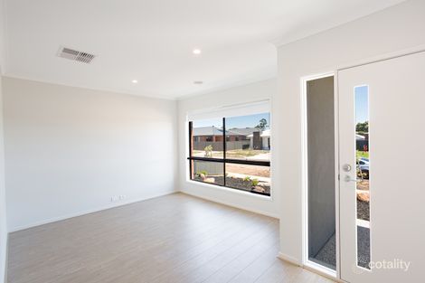 Property photo of 6 Dadswell Way Miners Rest VIC 3352