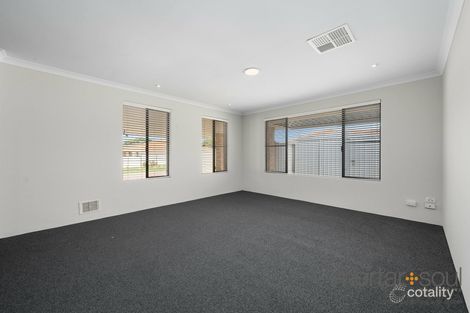 Property photo of 3 Hillcrest Court Port Kennedy WA 6172