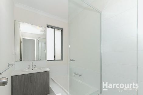 Property photo of 143 Shorehaven Boulevard Alkimos WA 6038