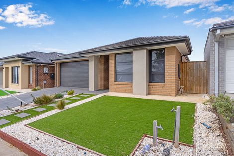 Property photo of 7 Julep Street Manor Lakes VIC 3024