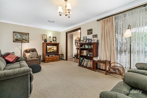 Property photo of 11 Boronia Crescent Orange NSW 2800