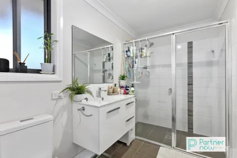 Property photo of 40 Kingham Street North Tamworth NSW 2340