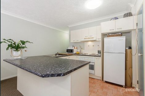 Property photo of 2/15-19 Surf Street Mermaid Beach QLD 4218