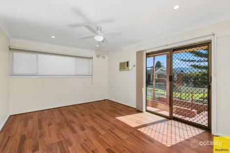Property photo of 18 Gilba Road Koonawarra NSW 2530