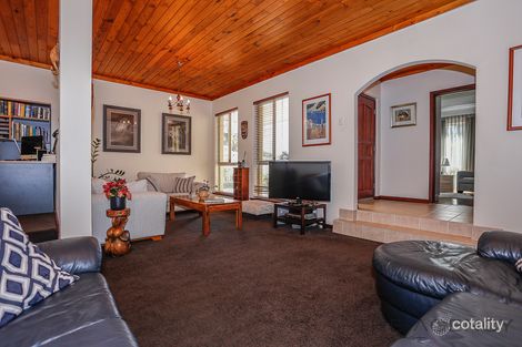 Property photo of 6 Ardtalla Court Duncraig WA 6023