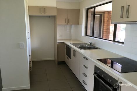 4/4 Ray St, Sunshine Beach, QLD 4567