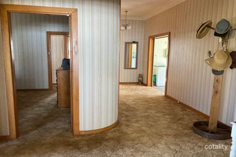 Property photo of 22 Bygoo Street Ardlethan NSW 2665