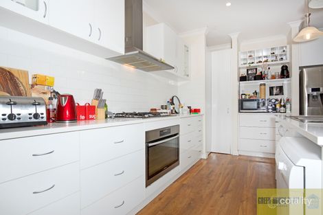 Property photo of 2 Lukin Loop Pinjarra WA 6208