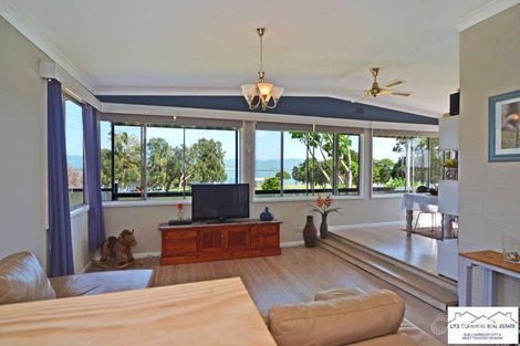 Property photo of 299 Reddall Parade Mount Warrigal NSW 2528