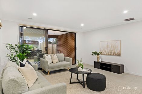 Property photo of 51 Edenhope Circuit Armstrong Creek VIC 3217